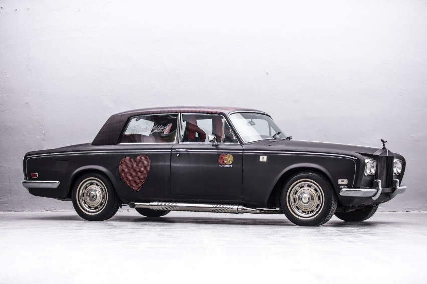 Rolls-royce silver shadow wystawiony na aukcję WOŚP