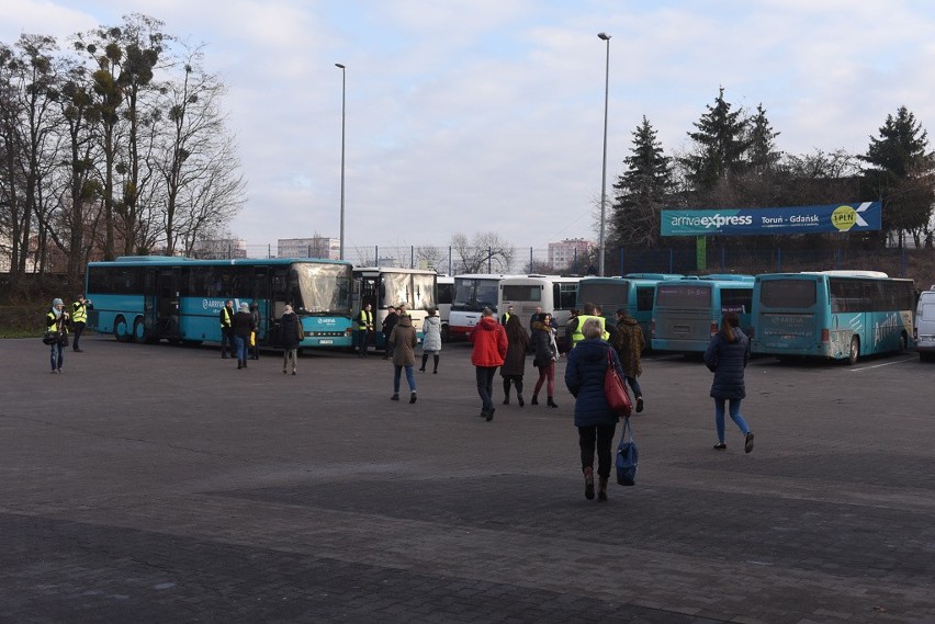 Ewakuacja na dworcu PKS w Toruniu! Zobaczcie zdjęcia! 