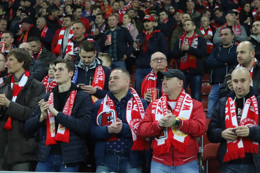 Kibice na meczu Widzew Łódź - Elana Toruń który zakończył się remisem 1:1.