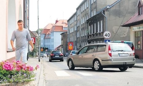 Ten odcinek ul. Obrońców Westerplatte w Drawsku Pomorskim remontowany będzie przez najbliższe trzy miesiące.