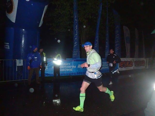 Sylwester Augustyński podczas biegu na 10 kilometrów wokół Błoń Krakowskich, który odbył się w miniony piątek