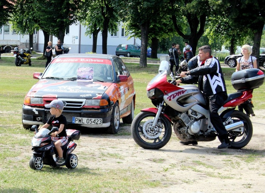 Dachowanie w Głownie. 200 osób "dachowało" w Głownie podczas...