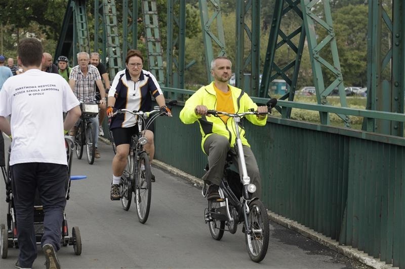 Ponad setka rowerzystów pojawiła się na rajdzie, na który...