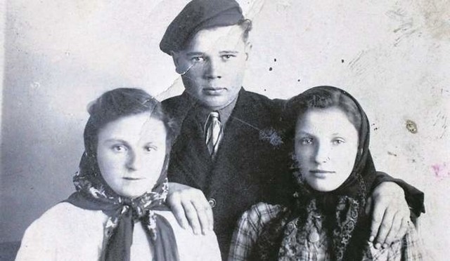 Rok 1943. Helena Gotfryd, Poldek Kwiatkowski i Janina Procek
