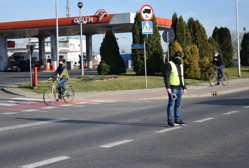 Tarnobrzeg. Jak zginął znany lekarz? Wizja lokalna na miejscu tragicznego zdarzenia [ZDJĘCIA]