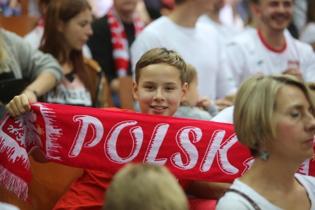 Po meczu z Włochami byli zadowoleni zarówno zawodnicy jak i kibice            Zobacz kolejne zdjęcia. Przesuwaj zdjęcia w prawo - naciśnij strzałkę lub przycisk NASTĘPNE    