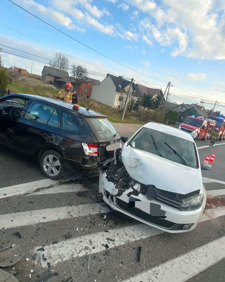 W Przegini na drodze krajowej doszło do wypadku