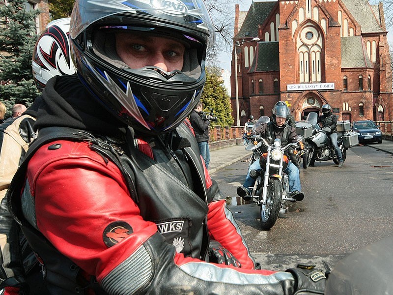 Grudziądz: Motocykliści rozpoczęli sezon motorowy 2012