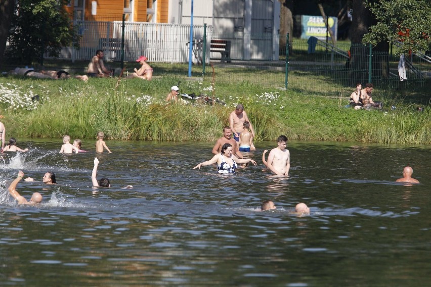 Najcieplejszy dzień w roku, a na kąpieliskach tłumy łodzian. Pogoda na nadchodzący tydzień? Kolejne dni  też będą upalne 