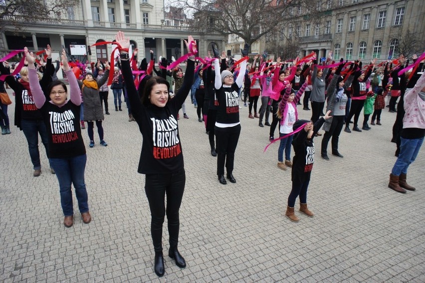 Akcja "One Billion Rising - nazywam się Miliard" na placu...
