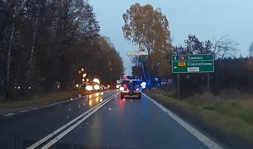 Wypadek 4 samochodów w Świerklańcu