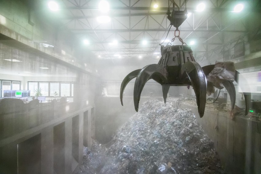 Spalarnie śmieci działaja już w kilku miastach Polski. Ani...