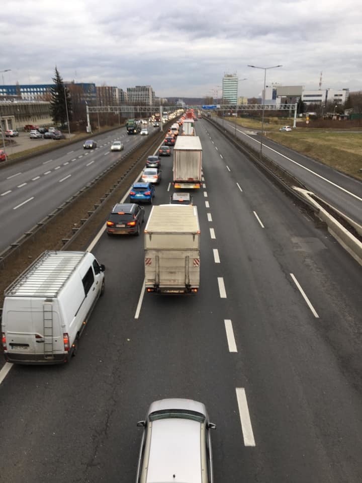 Olbrzymi korek po stłuczce na A4 w Katowicach