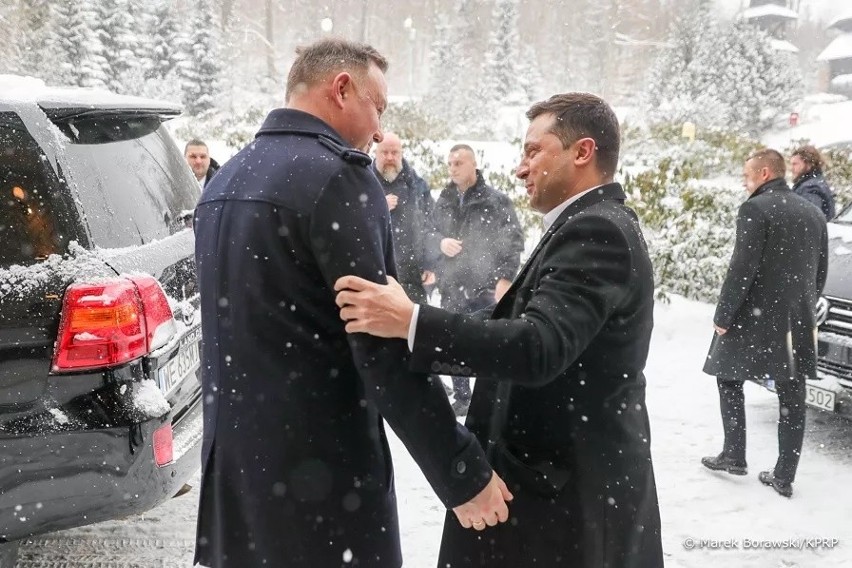 Prezydenci Andrzej Duda i Wołodymyr Zełenski spotkali się w...