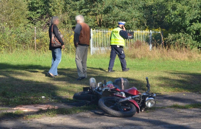 Wypadek motocyklisty na ul. Szczecińskiej. 32-latek wjechał w busa [ZDJĘCIA]