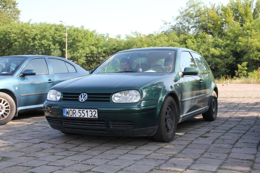 VW Golf, rok 1998, 3500 zł