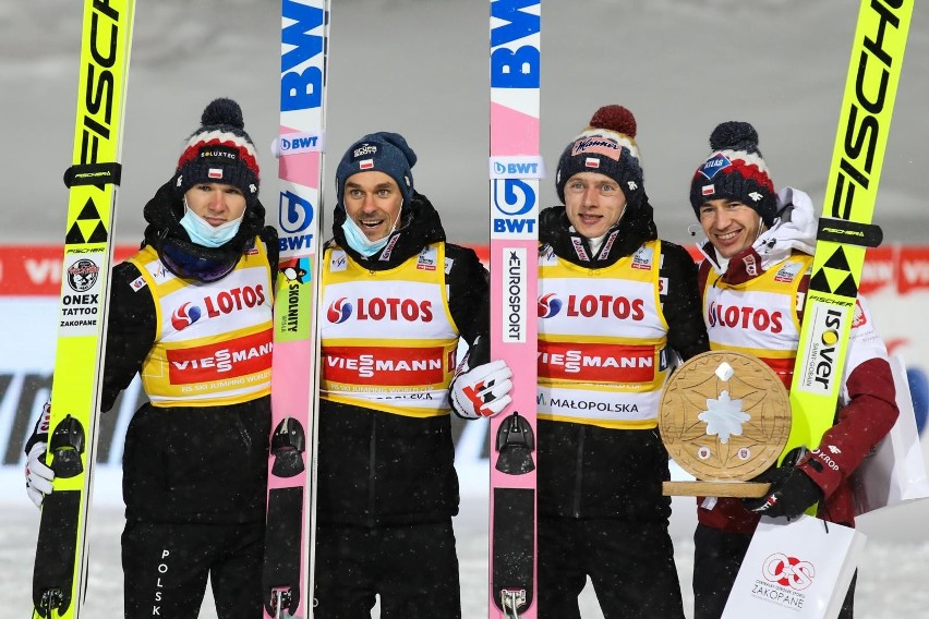 Skoki WYNIKI na żywo. Kto wygrał dzisiaj skoki drużynowe? Polacy z medalem  w konkursie drużynowym! MŚ Oberstdorf wyniki [6.03.2021] | Gazeta Pomorska