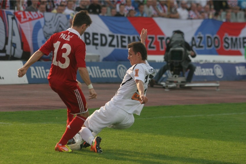 03.05.12 gornik zabrze (biale) - wisla krakow fot. mikolaj...