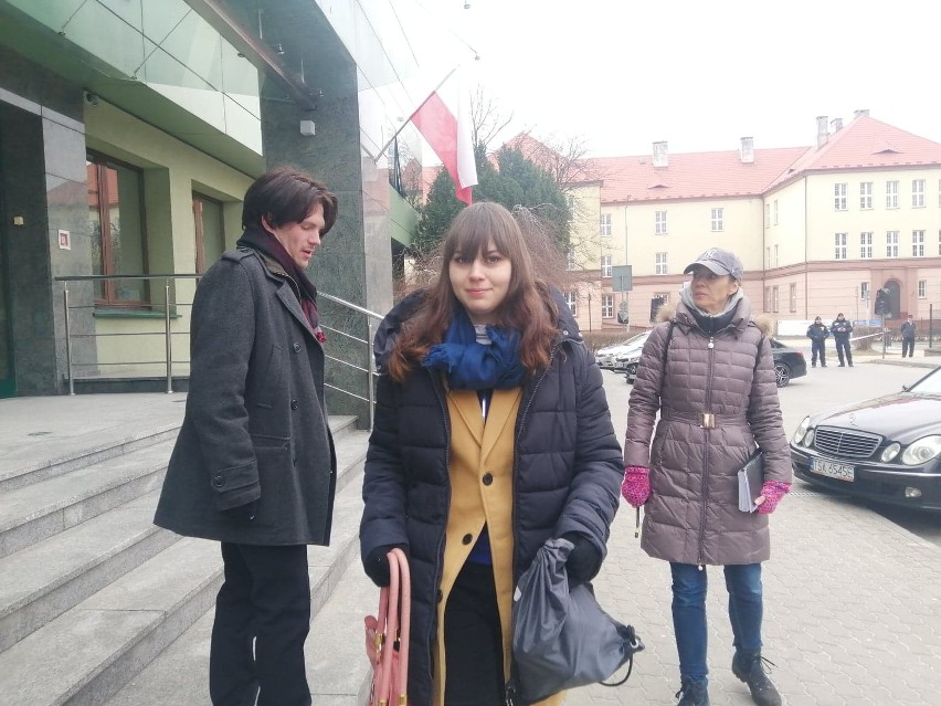 Znana polska aktorka potrącona przed sandomierskim sądem. Co wydarzyło się na planie serialu "Ojciec Mateusz"