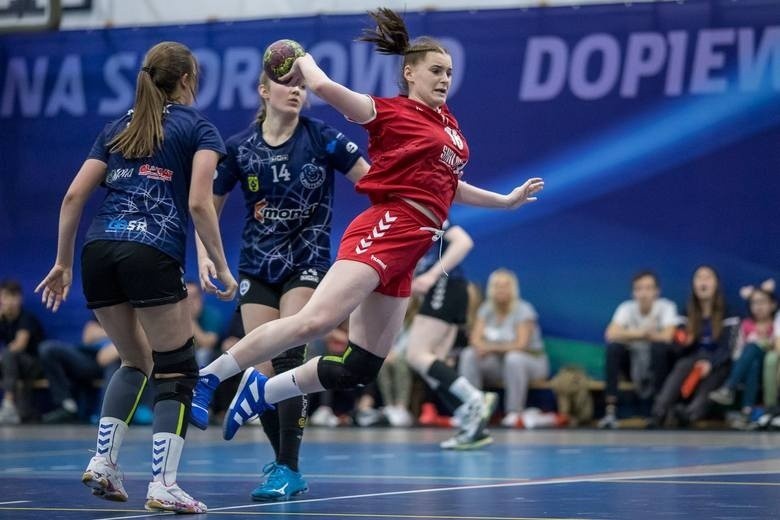 Reprezentantka Polski juniorek w Suzuki Koronie Handball Kielce