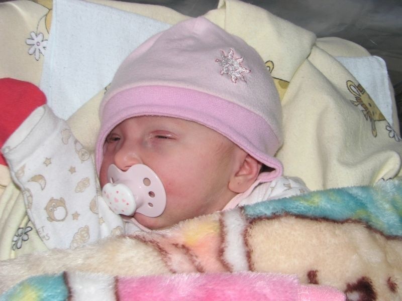 Lena Kulesza urodziła się w sobotę, 4 lutego. Ważyła 3400 g...