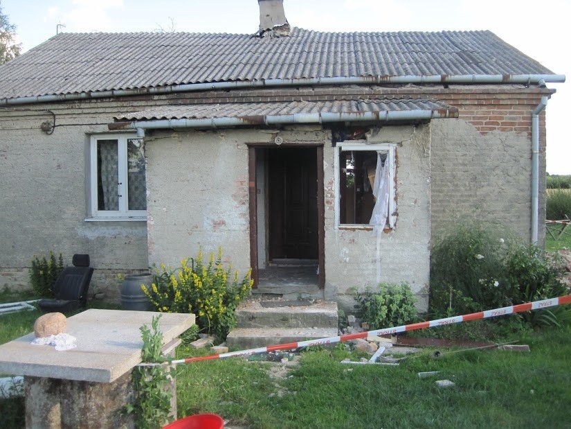 Wybuch gazu w domu w Boduszynie. Ranny 40-latek