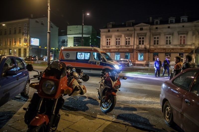 Wypadek motocyklistki - taksówkarz uciekł [zdjęcia]