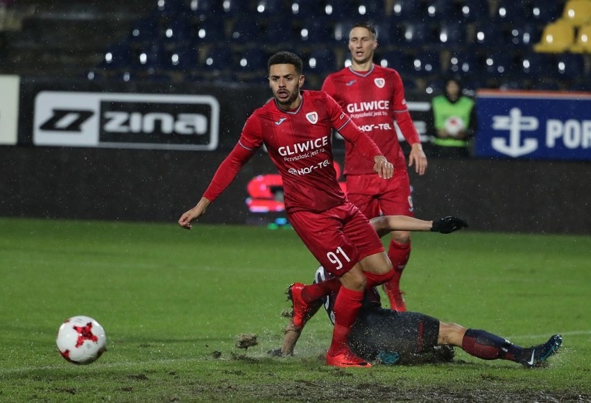 Pogoń Szczecin - Piast Gliwice 2:2