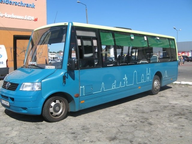 Takie małe autobusy kursują już na kilku liniach, od wiosny mają też dojeżdżać do przystanku kolejowego i do Kunowic.