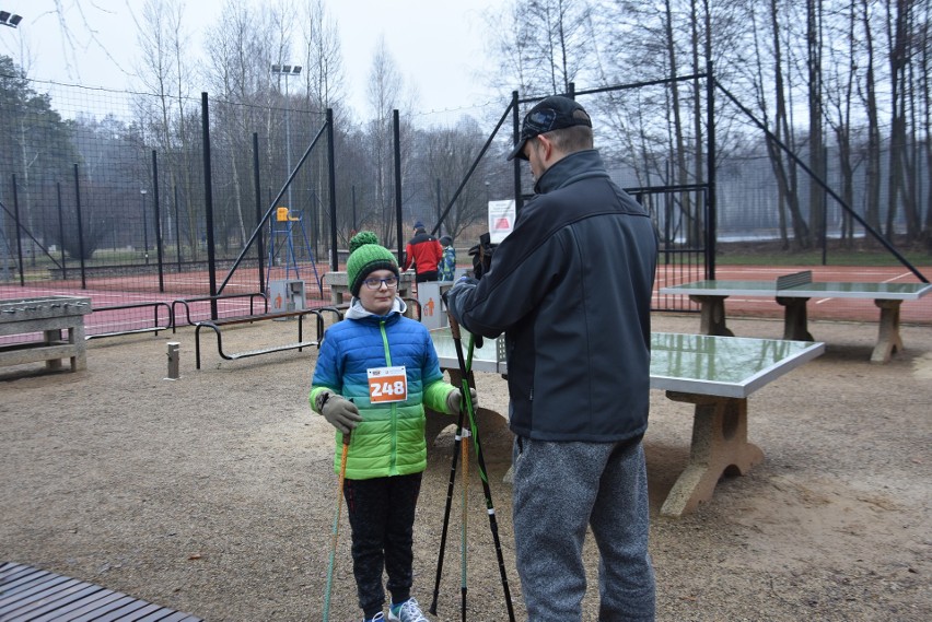 Pierwszy w tym roku bieg po zdrowie na Dotyku Jury w Myszkowie ZDJĘCIA