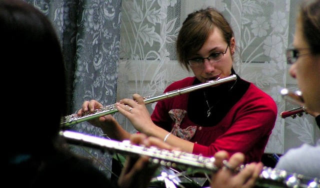 Iwona Harabin, już z nowym instrumentem, może spokojnie przygotowywać się do kolejnych koncertów.