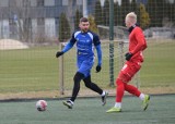 MKS Kluczbork przegrał na własnym stadionie 1:2 z Cariną Gubin w meczu 26. kolejki III ligi