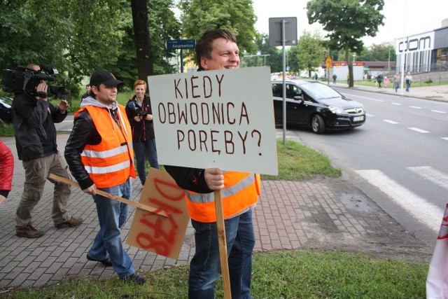 Blokada na DK78 w Porębie