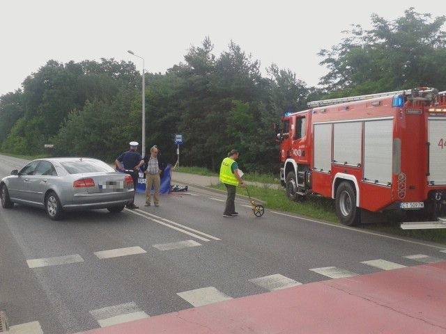 Wypadek w Grudziądzu. Rowerzysta zginął pod kołami audi! [zdjęcia, wideo] 