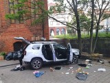 Nietypowe zdarzenie w Szczecinie. Kierująca autem ścięła... uliczną latarnię