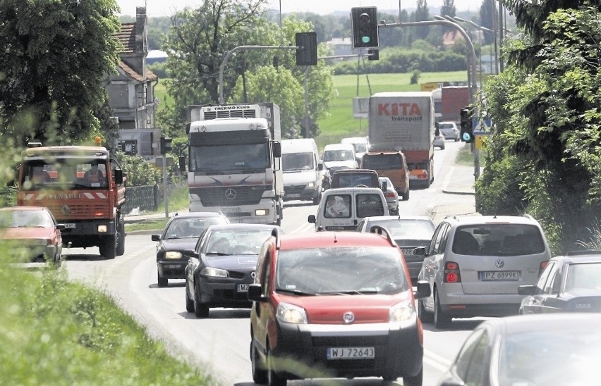 Korki na drodze krajowej nr 5 w okolicach Kryniczna...