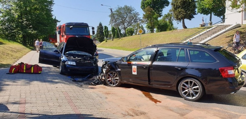 Wypadek w Mircu. Cztery osoby zostały zabrane do szpitala. Wśród rannych obywatele Estonii i Brazylii