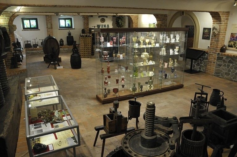 Muzeum Wina to jedna ze stałych ekspozycji Muzeum Ziemi...