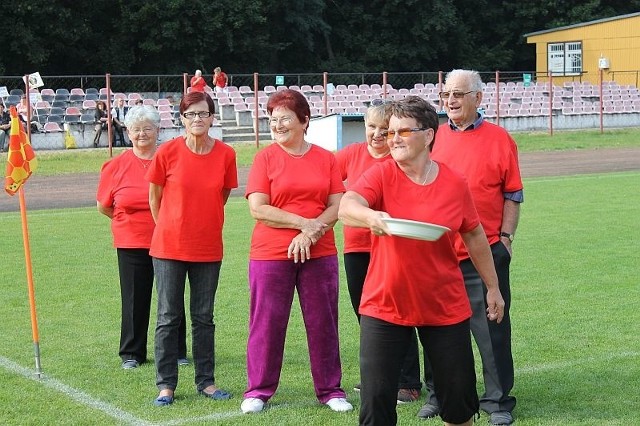 Większość pań ostatni raz grała w koszykówkę w liceum, ale podczas olimpiady rzuty do kosza wychodziły im nadzwyczaj dobrze.