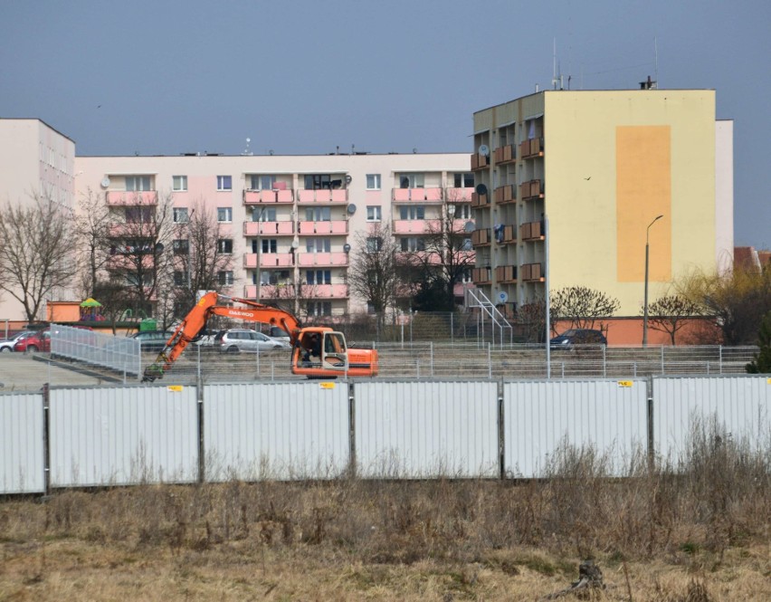 W Radomiu powstanie drugi Kaufland. Ruszyły prace na placu budowy. Zobacz zdjęcia