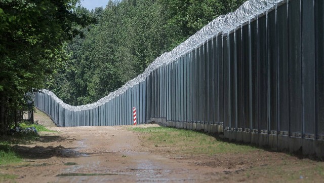 Jedno z pytań w referendum brzmi: Czy popierasz likwidację bariery na granicy Rzeczypospolitej Polskiej z Republiką Białorusi?