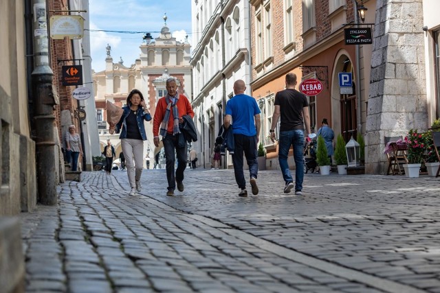 Miasto przygotowuje się do przebudowy ul. Siennej. Mieszkańcy już zgłaszają propozycję, by wprowadzić tam zieleń.