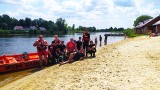 Ratownicy WOPR Radom przeprowadzili ćwiczenia ze strażakami ochotnikami z Iłży nad miejscowym zalewem (ZDJĘCIA)