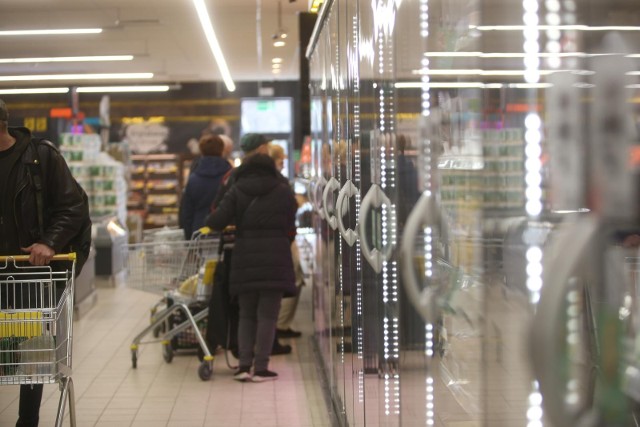– Przed nami okres wyczekiwania i dużej niepewności, do którego polscy konsumenci na ten moment przygotowują się bardzo dojrzale – wskazuje ekspert.