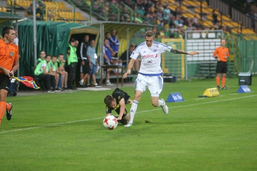 GKS Katowice - Wigry Suwałki 0:1. Kuriozalny gol Garbacika ZDJĘCIA