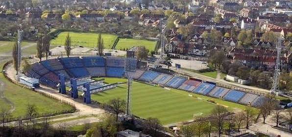 Stadion Pogoni Szczecin. Szczęśliwie informacje o śmierci na stadionie okazały się nieprawdziwe.