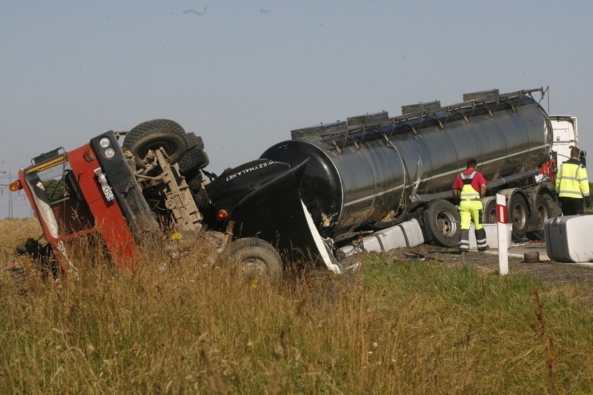 Wypadek ma autostradzie A4 na wysokości Legnickiego Pola....