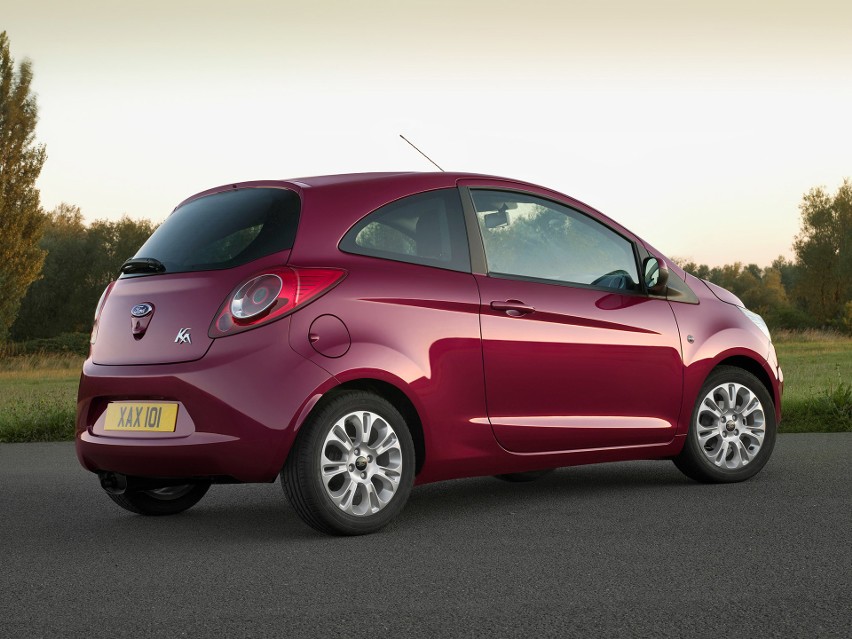 Ford Ka...