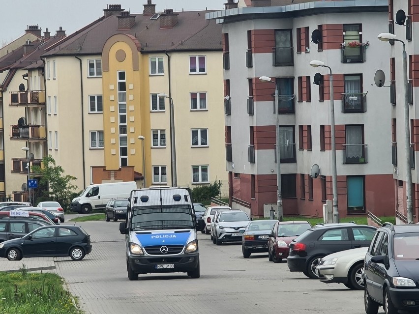 Toruń. "Psychopaci z Olsztyńskiej". Nastolatki winne się nie...