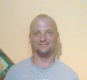 Zaginiony Łukasz Dzik ma 34 lata.